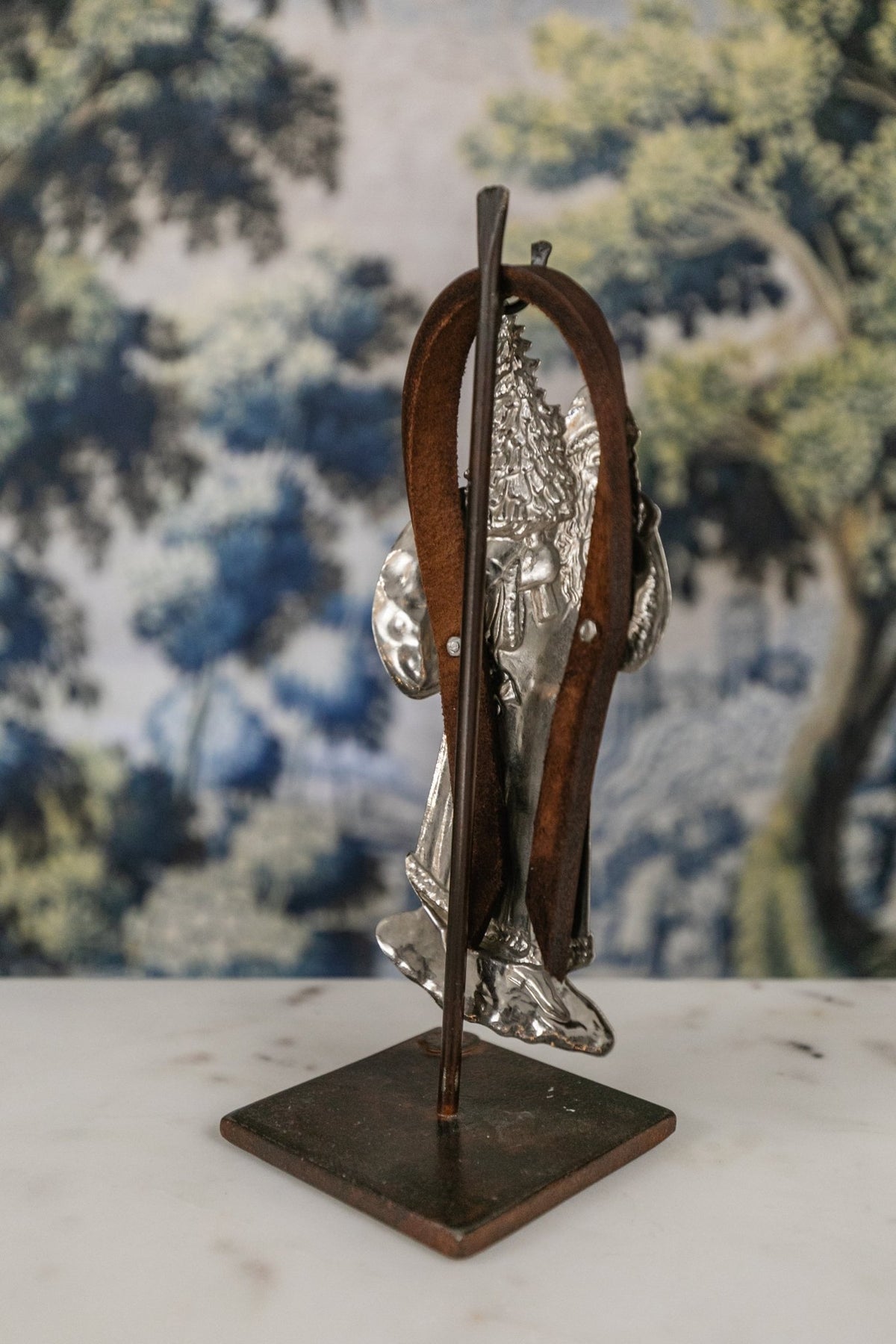 Vintage Hanging Santa - OAKSTREET SHOPPE