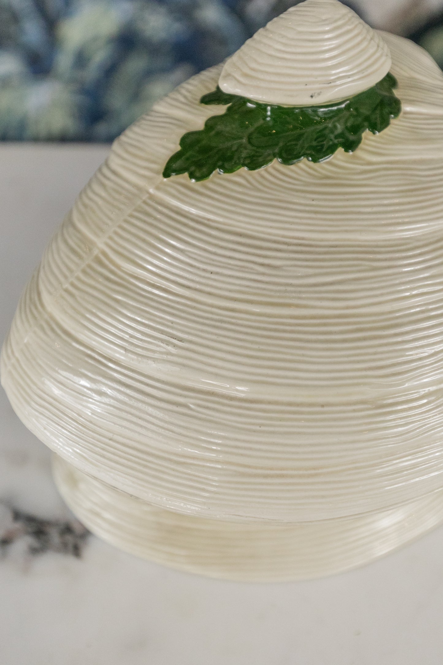 Lidded Clam Majolica Tureen