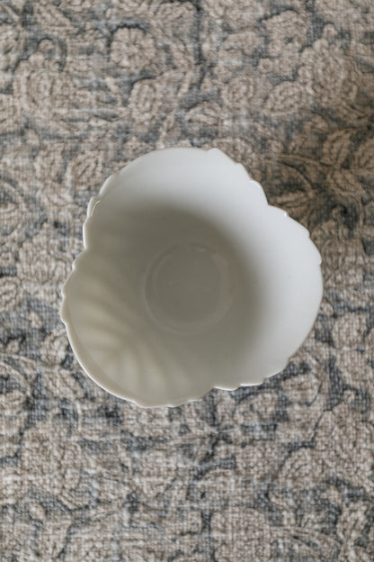 Mini White Leaf Bowl