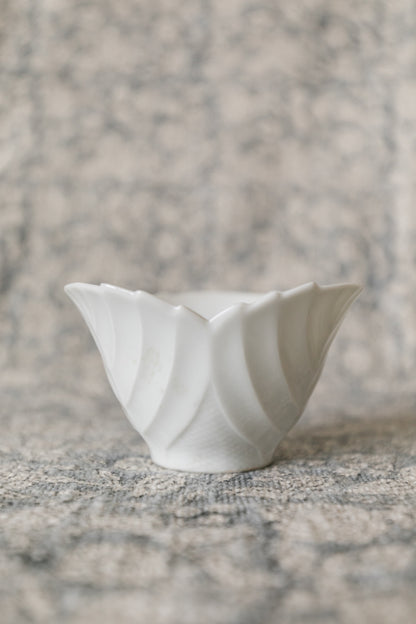 Mini White Leaf Bowl