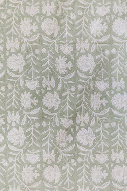 Green Floral Tablecloth, 72"x132"