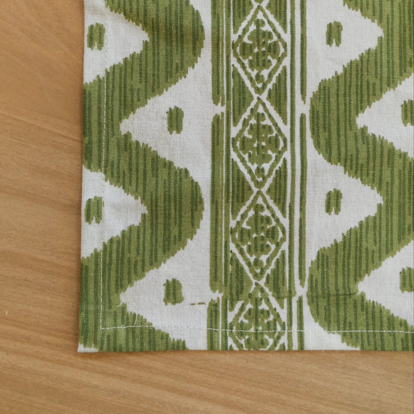 Wavy Green Tablecloth, 60"x132"