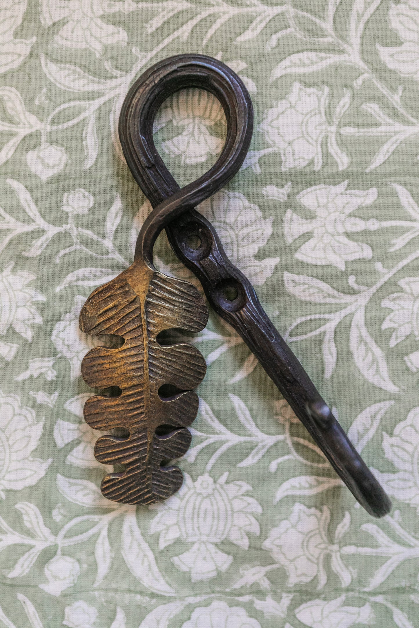 Heavy Metal Oak Leaf Hook
