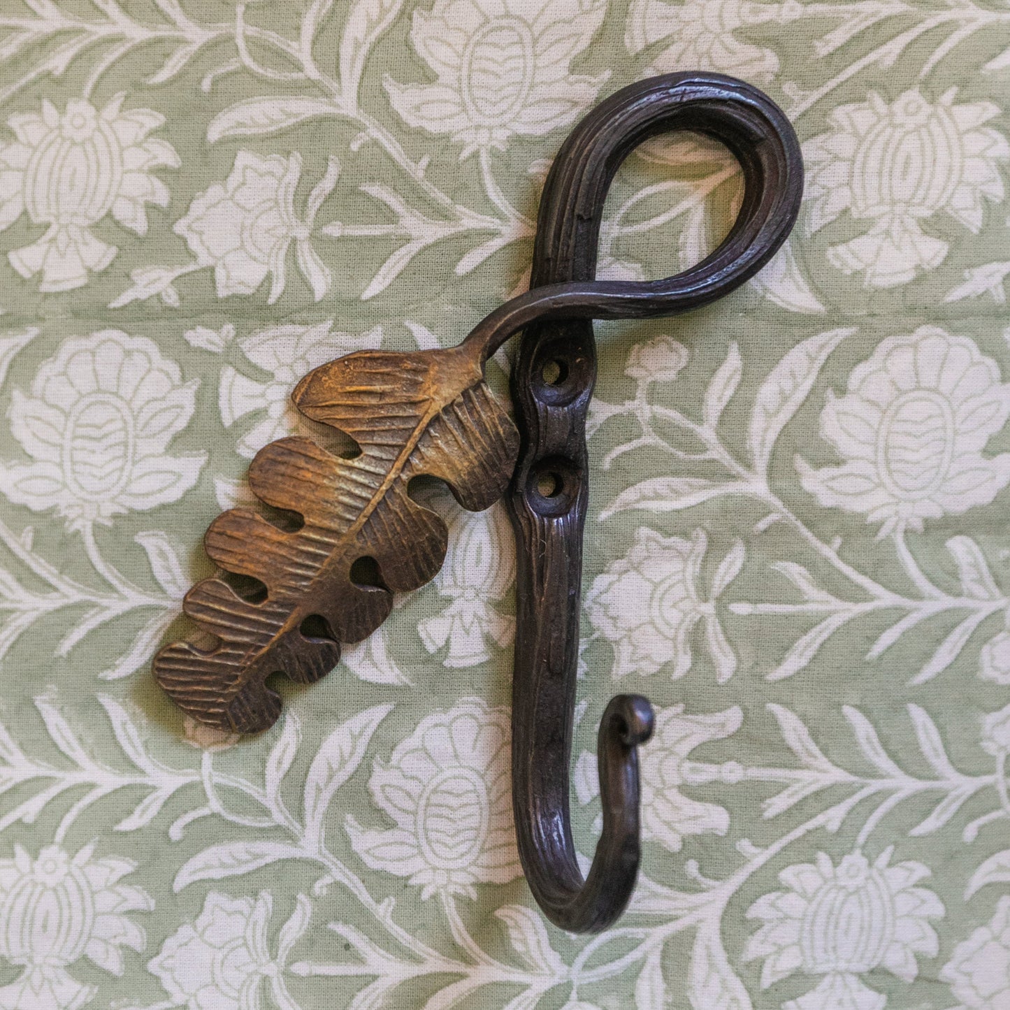 Heavy Metal Oak Leaf Hook