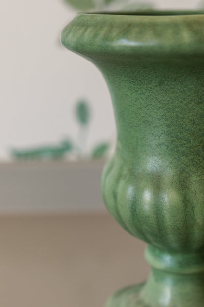 Green Footed Urn, Flower Frog