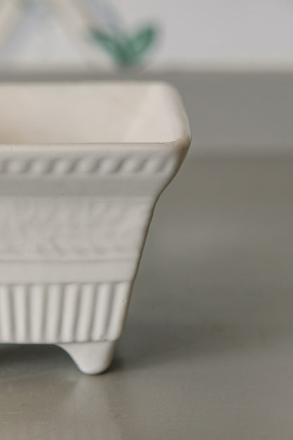 Footed Square Hull Cream Planter