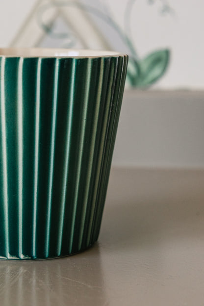 Petite Royal Copley Green Planter