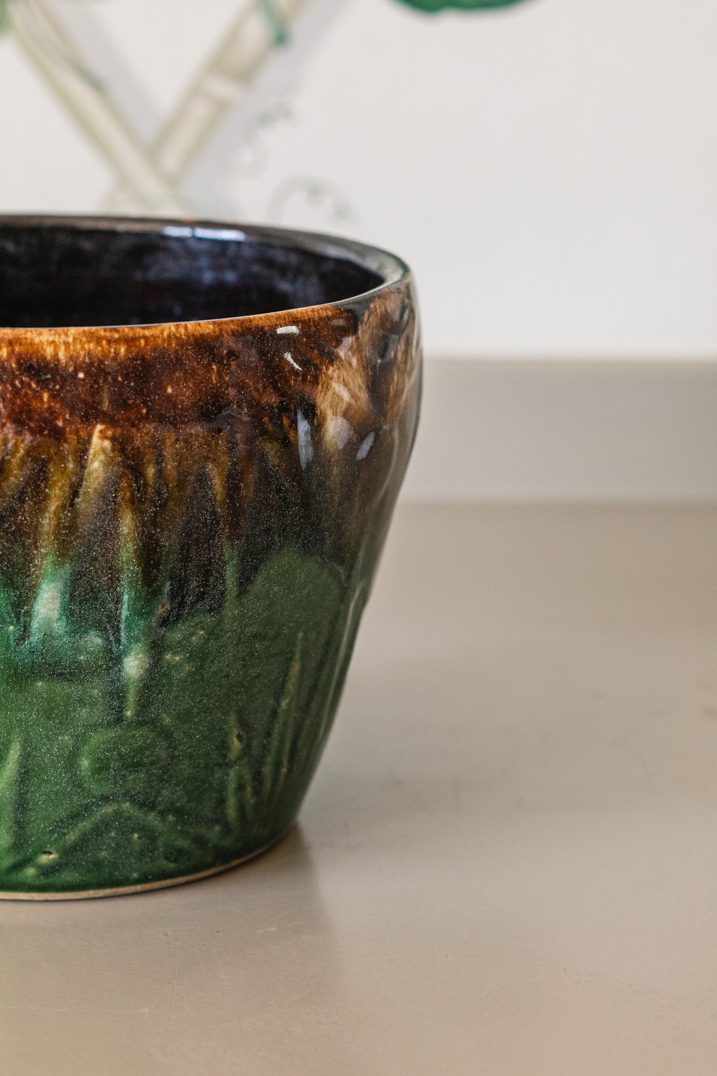 Majolica Glazed Pot Medium