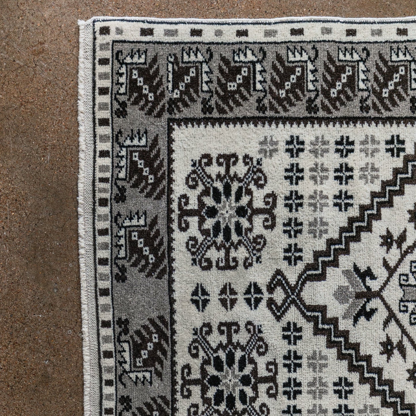 Vintage Turkish (3x6 rug)  Ivory & Charcoal  Hand-Knotted Wool Rug
