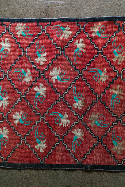 Vintage Turkish (3x6) Red Diamond Lattice Wool Area Rug