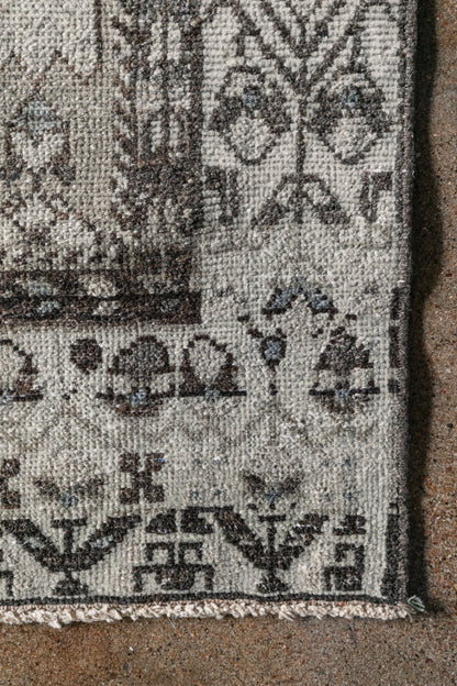 Vintage Persian (3x13) Malayer Runner