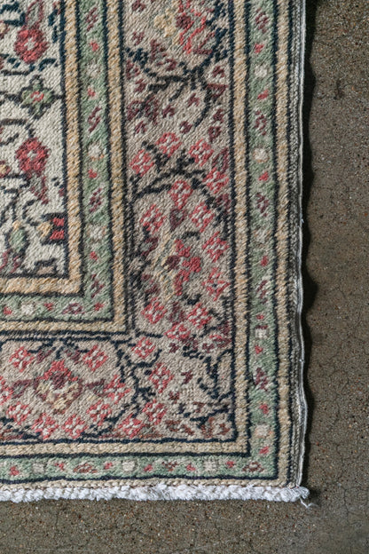Vintage Persian (4x6) Floral Hand-Knotted Wool Rug