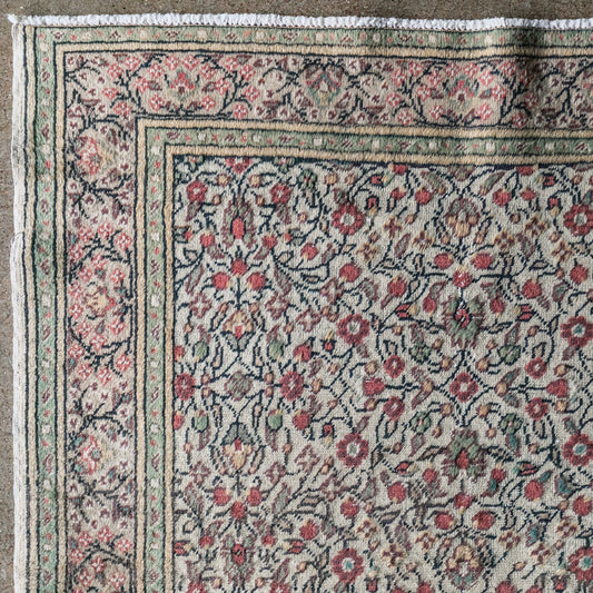 Vintage Persian (4x6) Floral Hand-Knotted Wool Rug