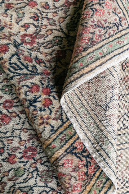Vintage Persian (4x6) Floral Hand-Knotted Wool Rug
