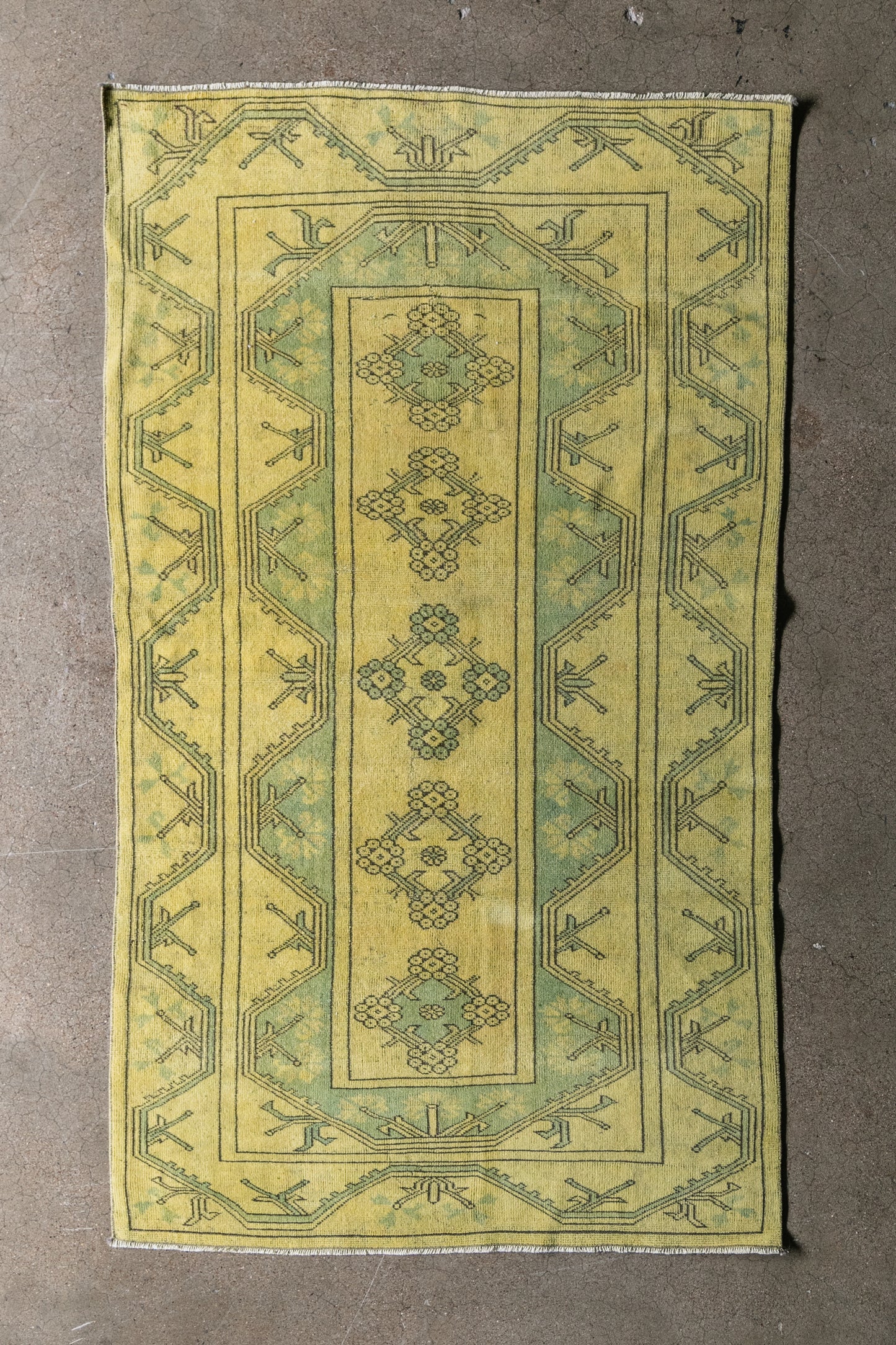 Vintage Turkish (4x6) Chartreuse Hand-Knotted  Wool Rug