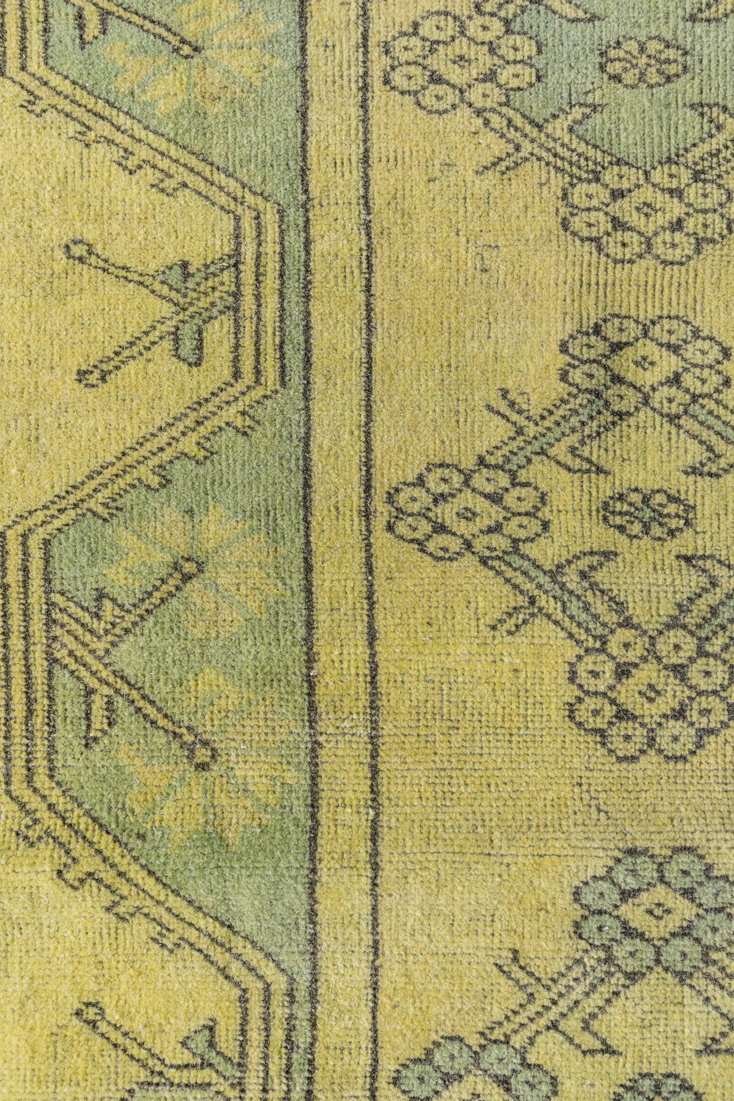 Vintage Turkish (4x6) Chartreuse Hand-Knotted  Wool Rug