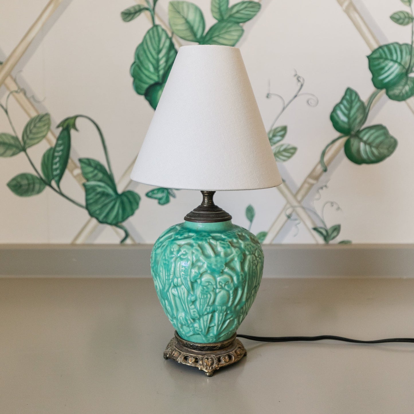 Vintage Green Bird Motif Lamp