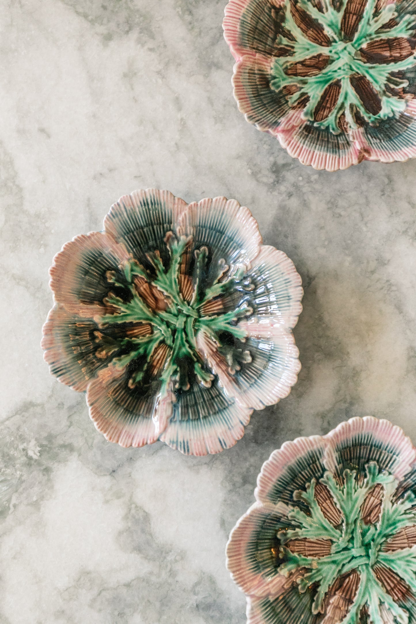 Small Shell Majolica Plate