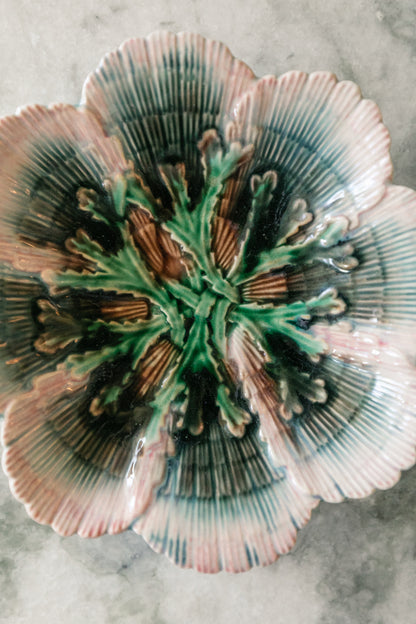 Small Shell Majolica Plate