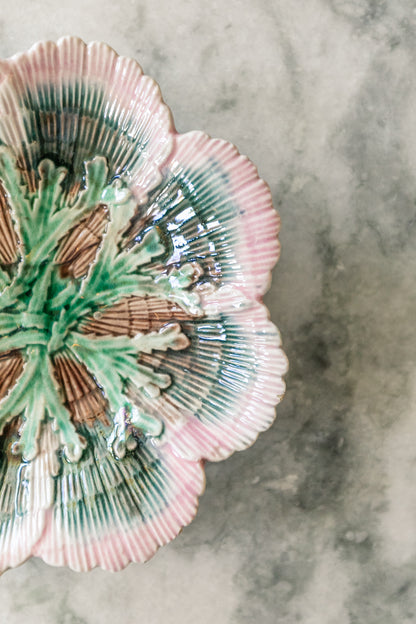 Small Shell Majolica Plate