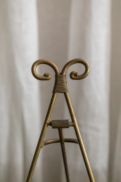 Brass Art Stand, Vintage