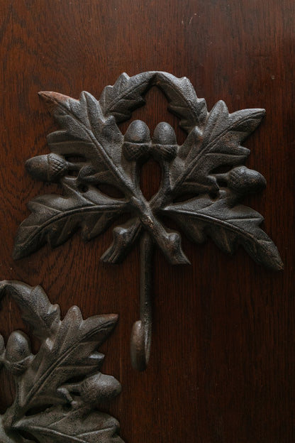 Oak Leaf Hooks