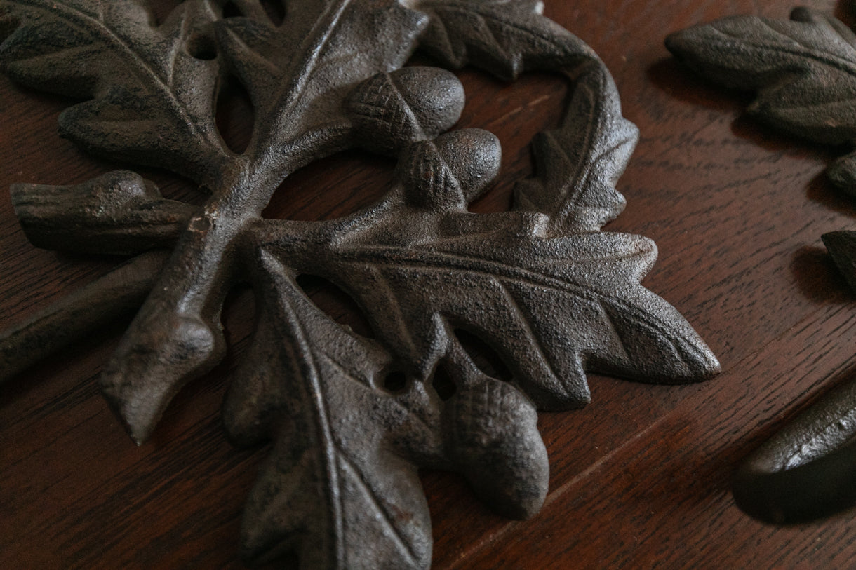Oak Leaf Hooks