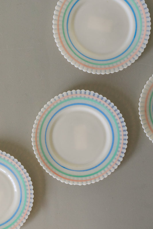 Petal Ware Scalloped Plate